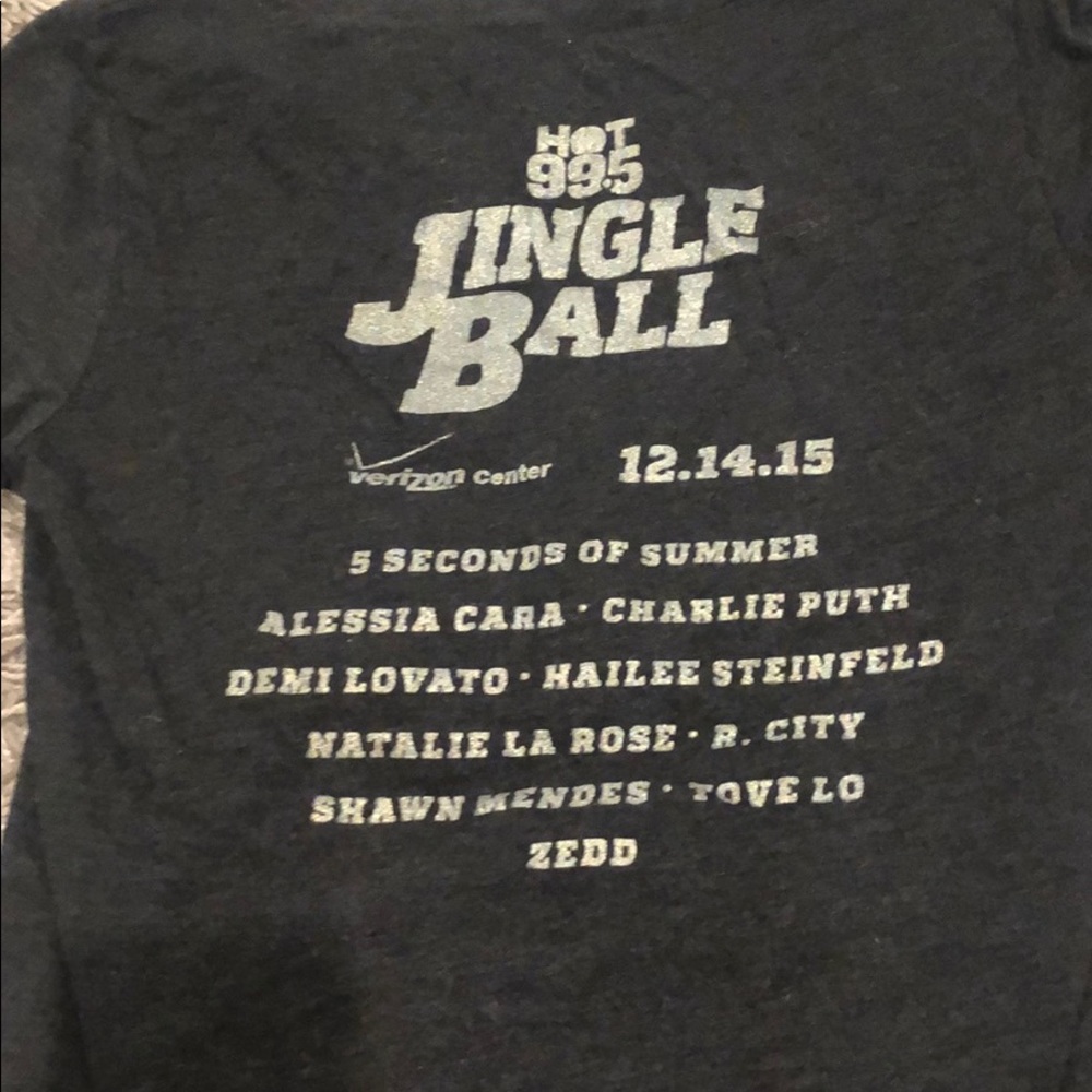 Shirt - Picture 3 of 3